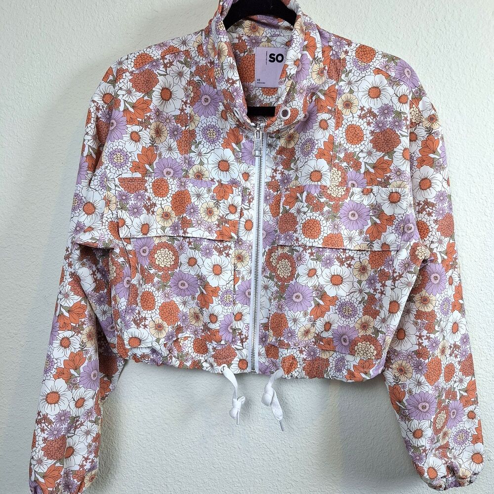 SO Floral Cropped Windbreaker Jacket XS Groovy 70s Daisy Vtg Vibe Cottagecore